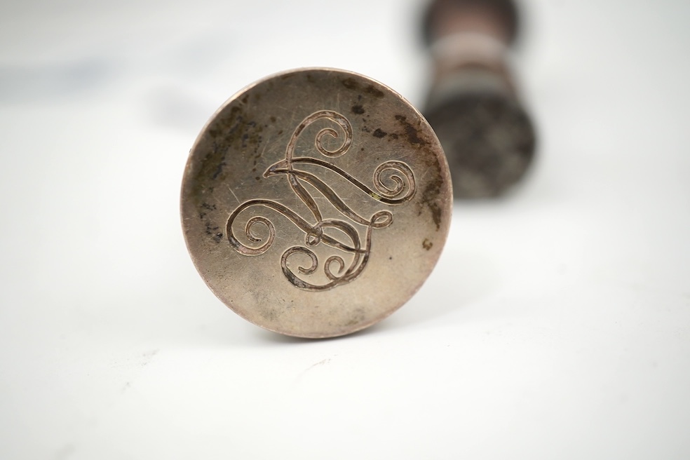 A group of seals, early 19th century
